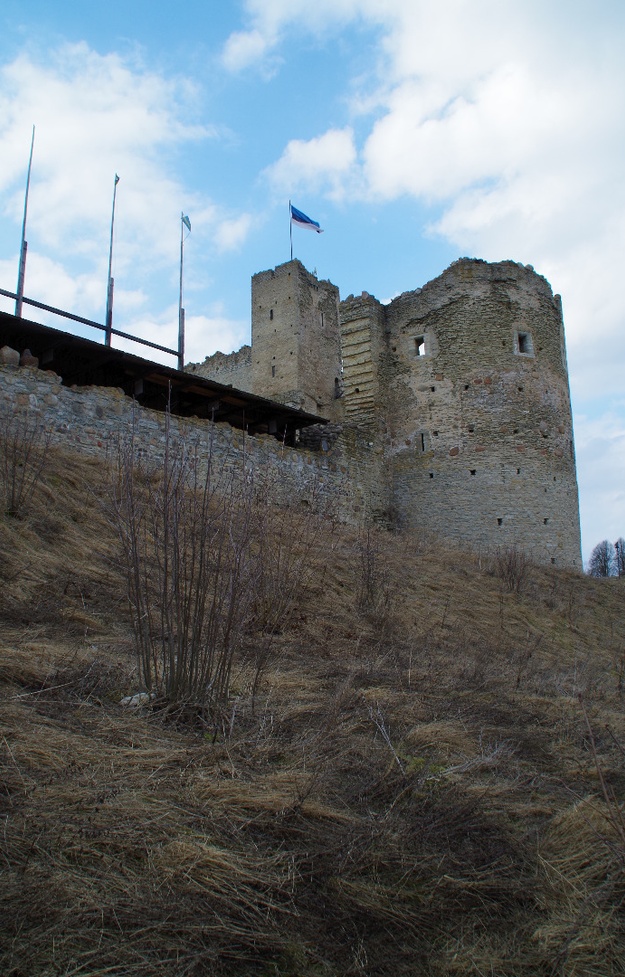 Rakvere castle ruins, view of the round tower in the southeast. rephoto