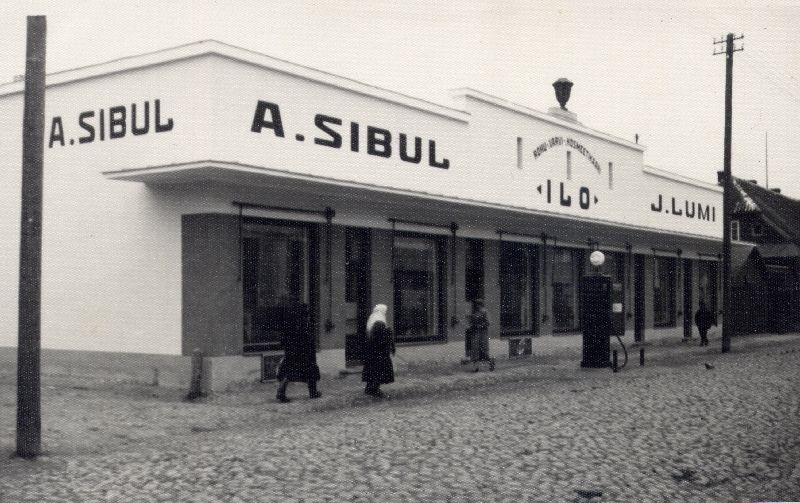 A. Sibul & J. Lumi rohu, värvi ja kosmeetikaäri "ILO" Võrus hoone ehitamine, vaated