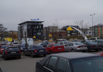 Miting before traveling to the Baltic chain on the Rakvere Market Square rephoto