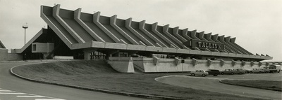 Tallinna lennujaam, fassaadivaade. Arhitekt M. Piskov, Aeroprojekt, konstr. A. Bagrovnikov  similar photo