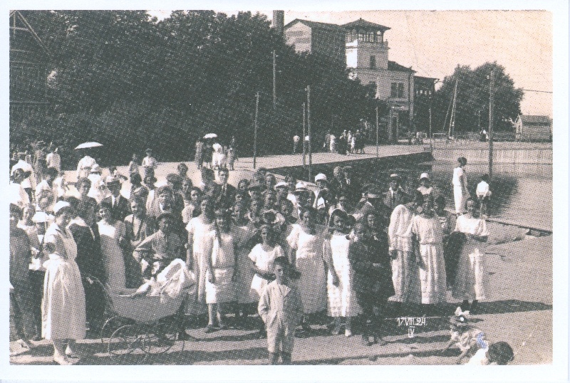 Postkaart. Suvemelu Haapsalu promenaadil. 1924.