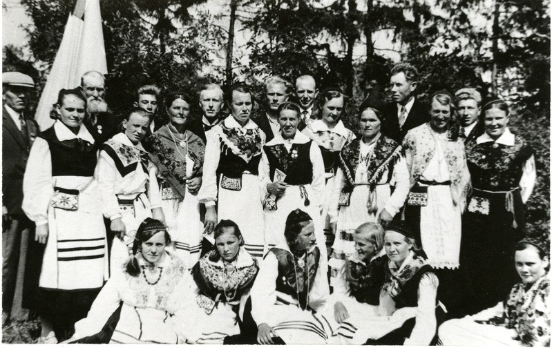 Kihelkonna koor Saaremaa laulupeol