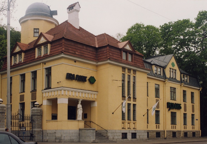 Villa Tallinnas, fassaadivaade. Arhitekt Aleksandr Jaron