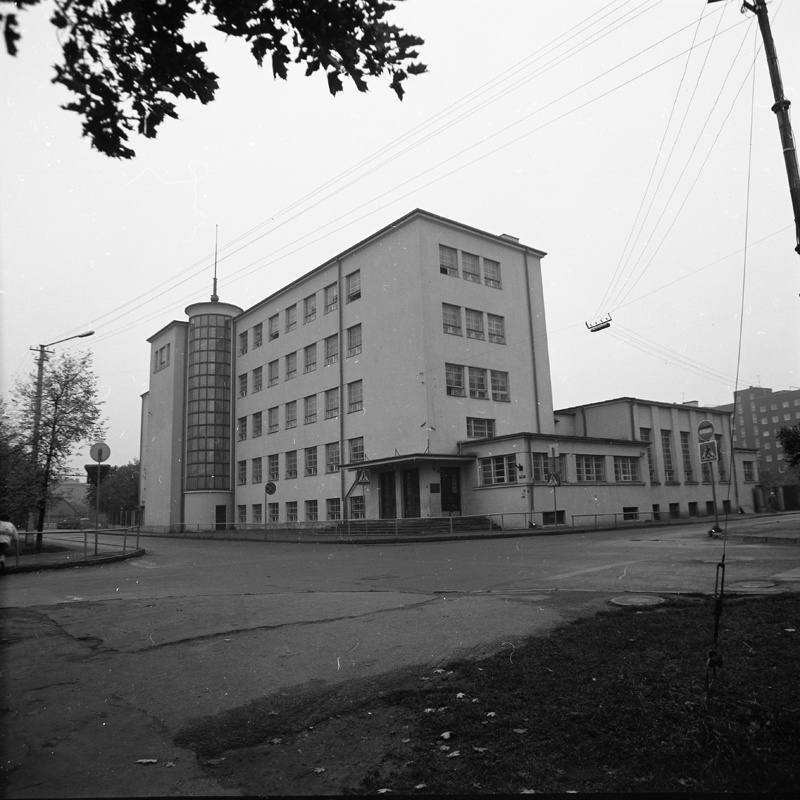 Lenderi gümnaasium Tallinnas, vaade. Arhitekt Herbert Johanson