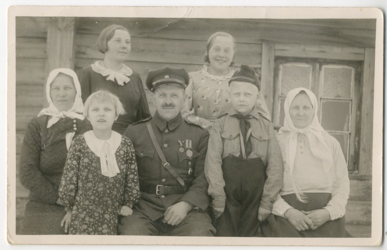 Foto. Villem Treiman (hiljem Põldma) perekond