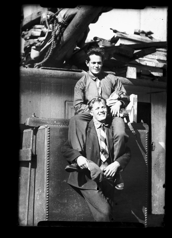 Klaasnegatiiv. Mihkel Merendi laevatöölisena