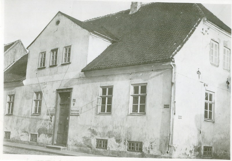 Foto. Pärnu Tiisikuse vastu võitlemise seltsi nõuandepunkt. Pärnu, Kuninga tänav 7.