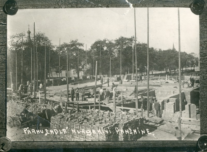 Foto. Pärnu teater Endla nurgakivi panemine. Pärnu, 1910