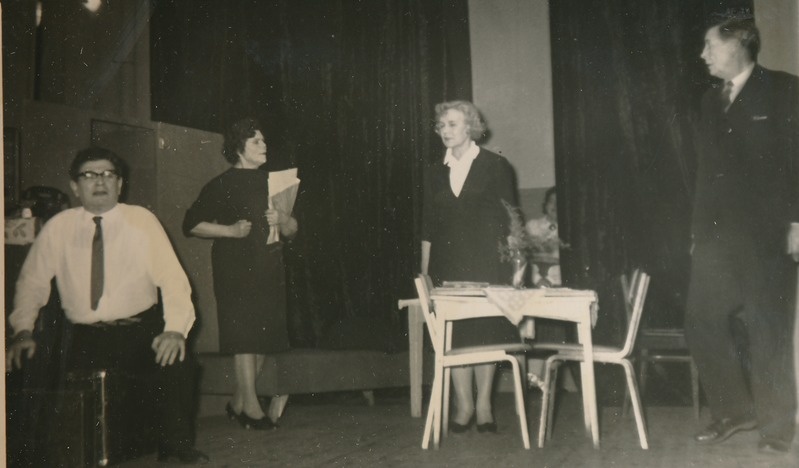 Tartu Kultuurihoone tööveteranide klubi liikmed ühisüritusel 1960ndatel.