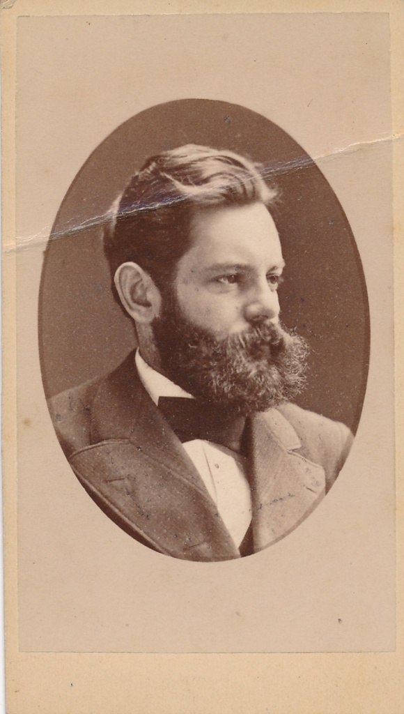 Portree. Wolfgang Heinnrich Julius Schlüter (1848-1919), raamatukoguhoidja Tartu ülikooli raamatukogus, korp! Estonia auliige. 1884-1885