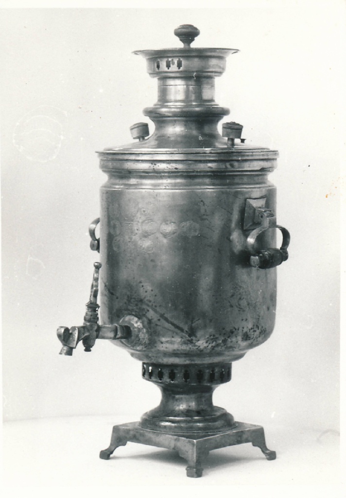Tartu linnamuuseumi ajalooline kogu, samovar. 1981