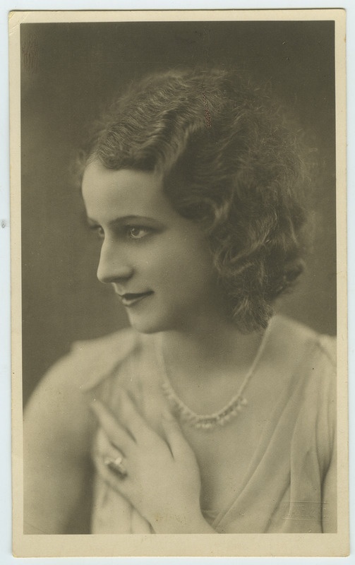 Miss Estonia 1931 Lilly Silberg. Tallinn, 1931.