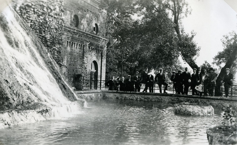 Foto. Tartu Akadeemiline Meeskoor välisreisil 1926-1939.