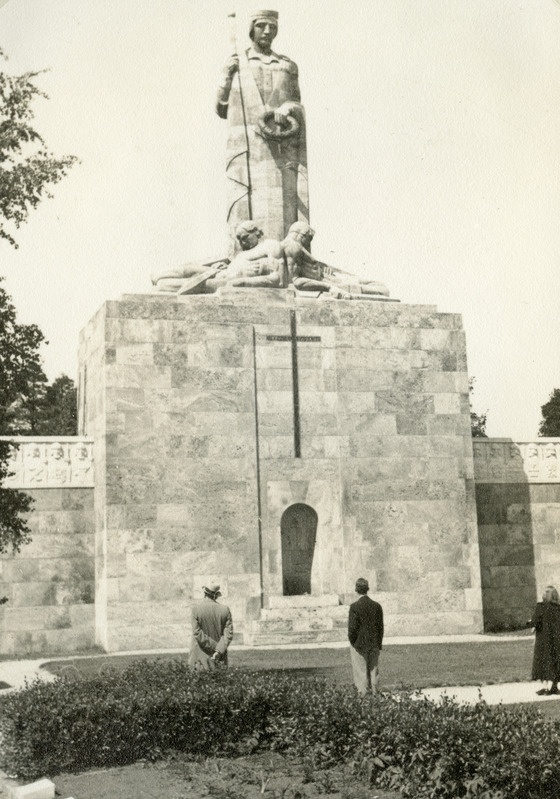 Foto. Tartu Akadeemiline Meeskoor välisreisil 1926-1939.