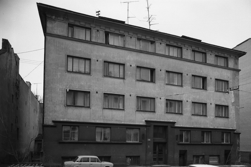 Korterelamu Tallinnas Terase 8, fassaadivaade. Arhitekt Eugen Sacharias