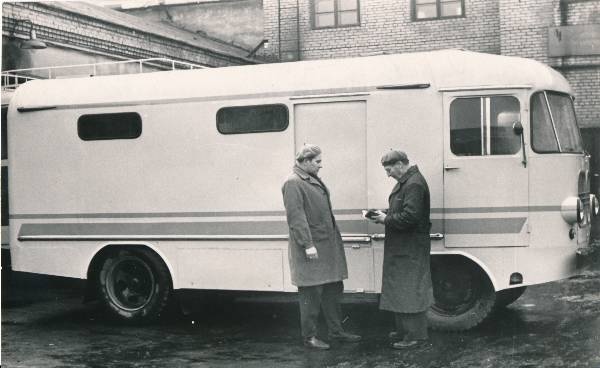 Tartu autoremonditehas nr 3, furgoonauto TA-9P  piima kogumiseks individuaalsektorist. 1966