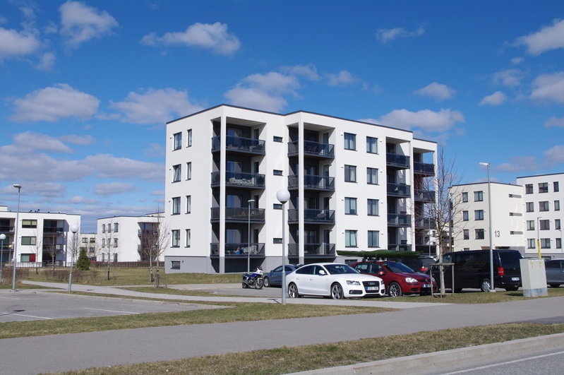 Digifoto. Korterelamu, Kaupmehe 13, Tartu, 2019