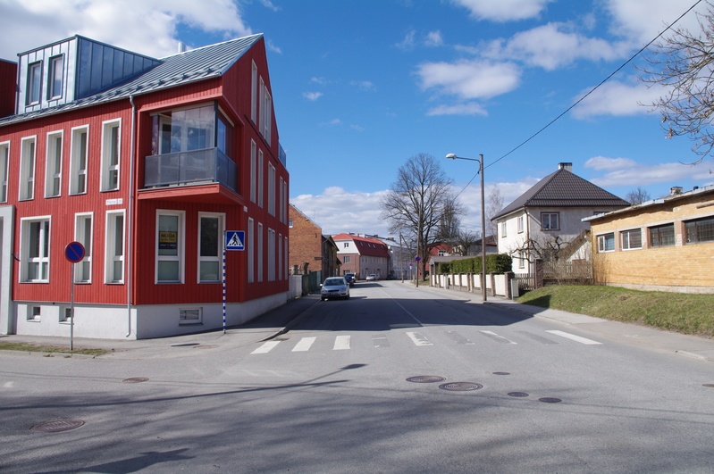 Digifoto. Hoonestus Jaama ja Pärna tänava ristmikul,Tartu. 2019
