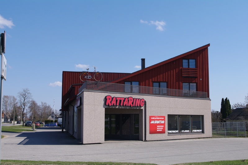 Digifoto. Rattaring Ardla tänaval, Tartu. 2019