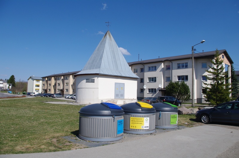 Digifoto. Prügimajandus. Savi tänav, Tartus. 2019