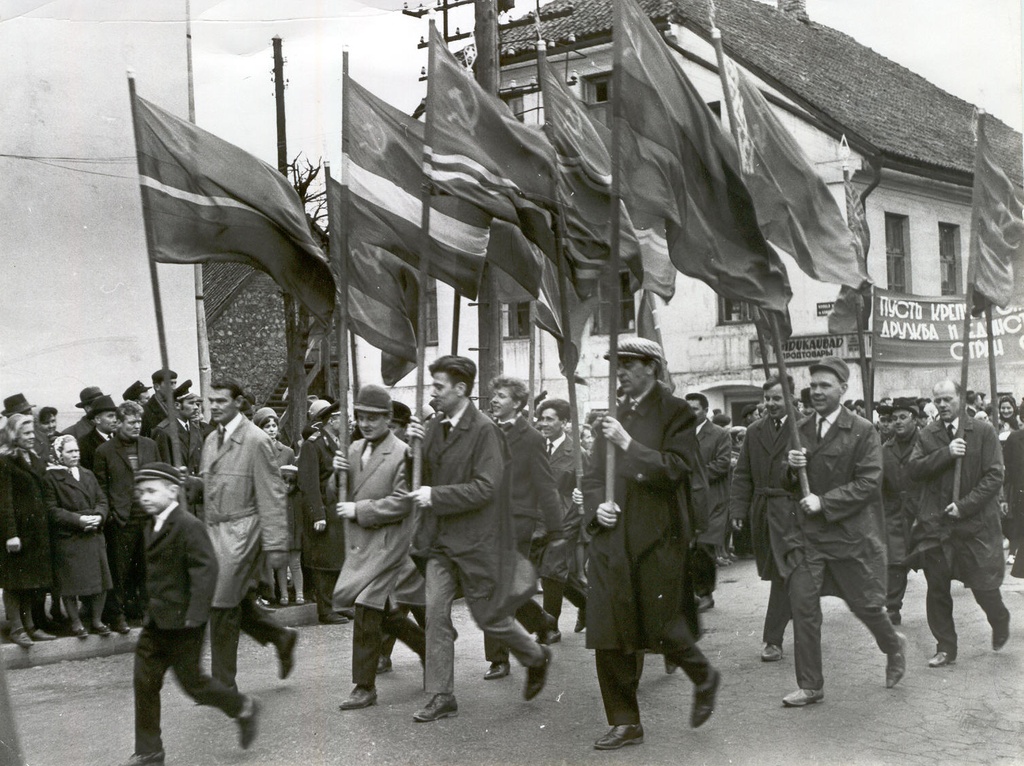 Foto. Maipidustused Võrus.
