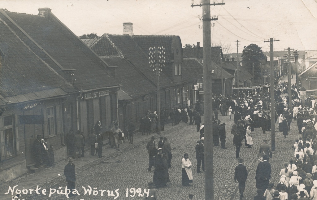 Foto. Noortepüha Võrus mais 1924.a.