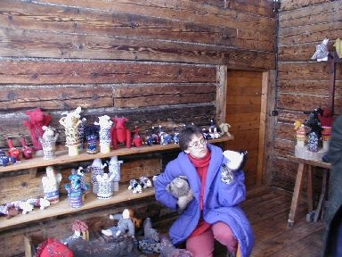 Heimtali koduloomuuseum, Anu Raua kootud mänguasjad.  Viljandimaa, 2005. Foto Tiia Reisner.