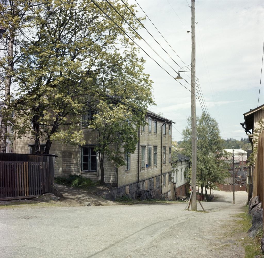 Oihonnankatu 4.