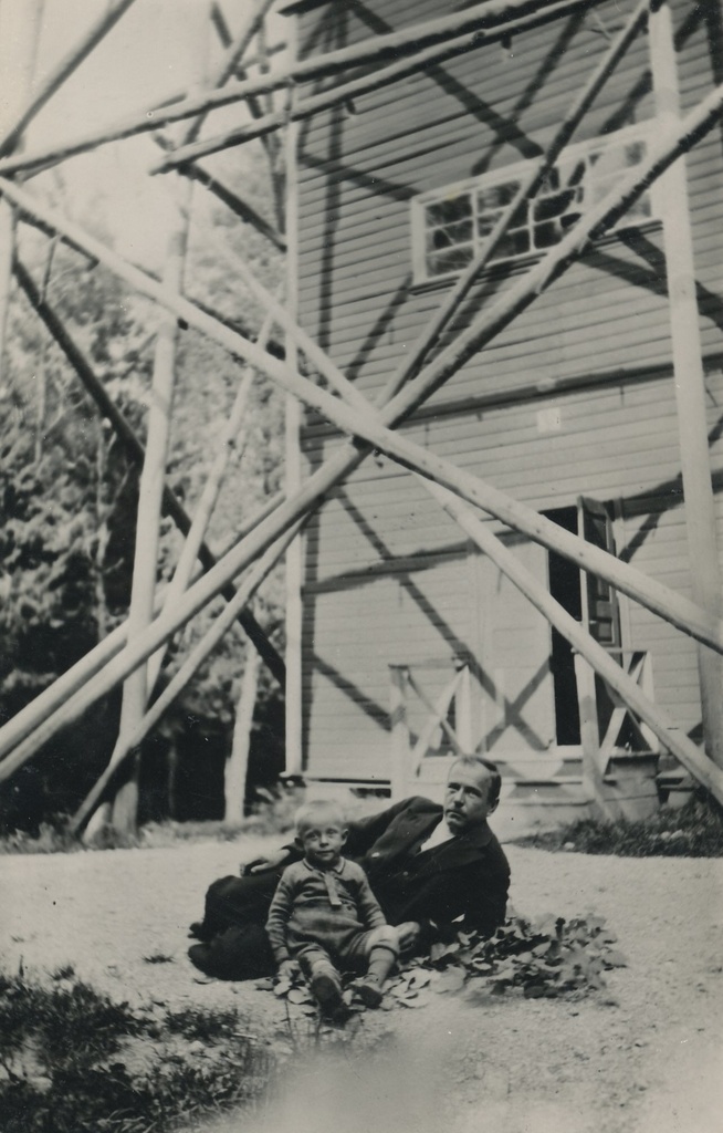 Vaade Suure Munamäe 1925.a. valminud puust vaatetornile.