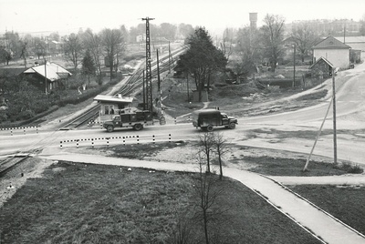 Foto.Võru vaade raudtee ülesõidukohal 1977.a.  similar photo