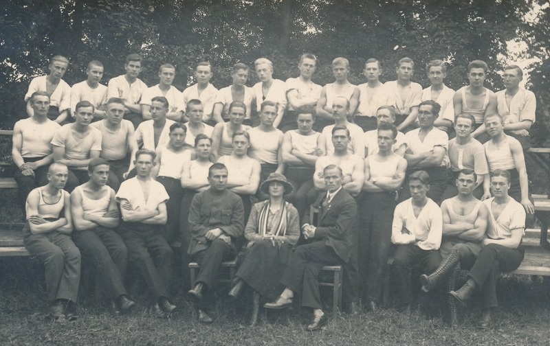 Rakvere spordiklubi Kalev spordikursuste meesgrupp