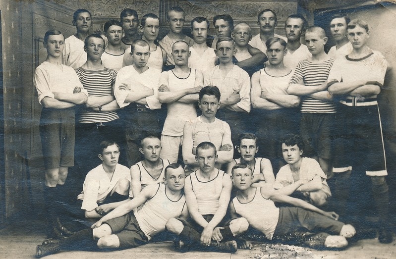 Rakvere spordiklubi Kalev spordikursuste meesgrupp