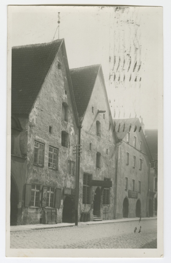 Fotopostkaart. Tallinna vanalinna majad