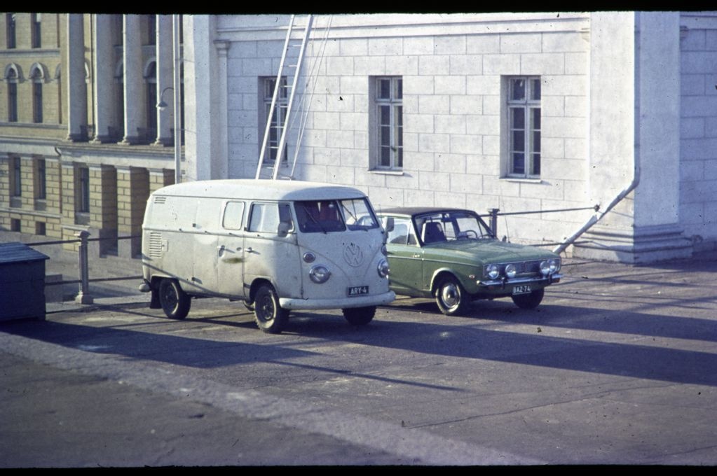 Arkkitehtuurin historian opetusdiat, arkkitehtuuri: Helsinki, Senaatintori (C46)