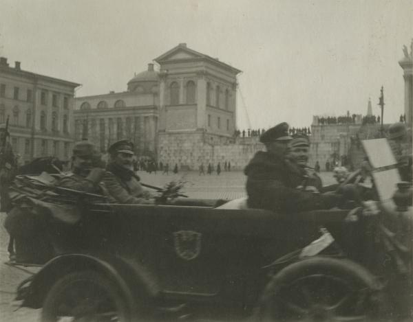 Saksalaisten pääesikunnan jäseniä 14.4.1918.