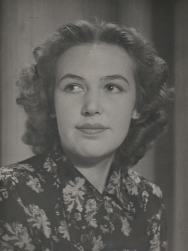 Rakvere Teatri näitleja Helve Kägu