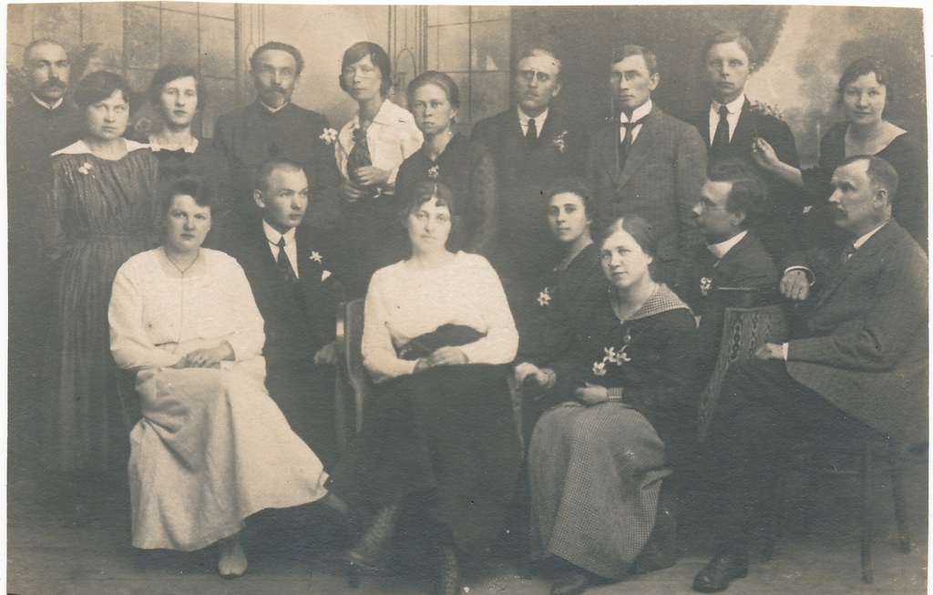 Rakvere Linna Naisgümnaasiumi õpetajad 1918.a.