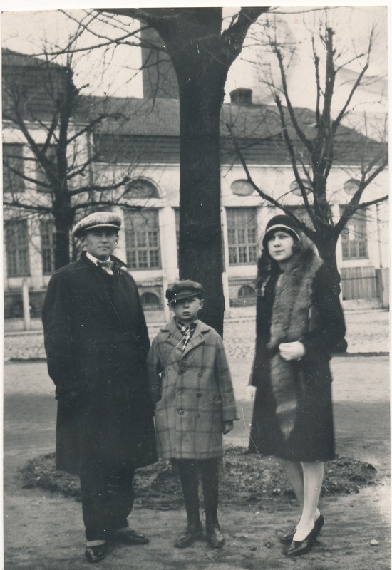 Alice ja Valter Kõrver, Hans Tols