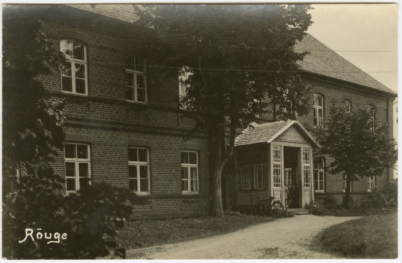 Rõuge koolimaja