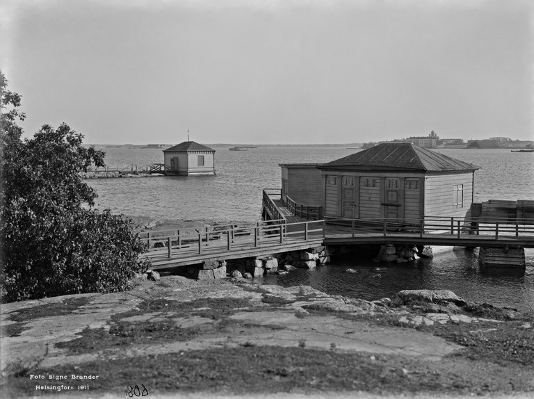 Kaivopuiston ranta, Etelärannan uimalaitos