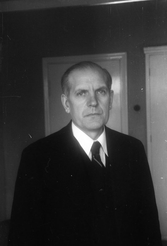 TRÜ rektor (1944–51) prof Alfred Koort oma kodus
