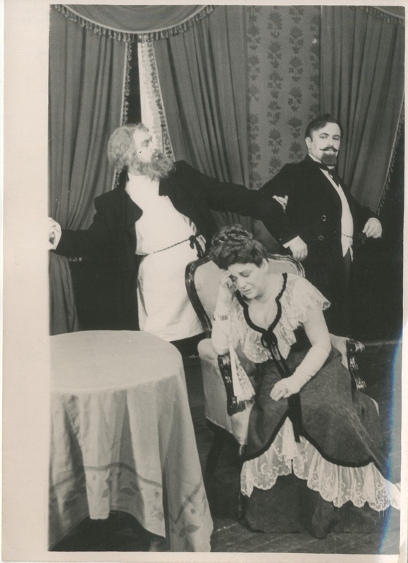 Foto. Tšehhovi "Kirsiaed" Pärnu teatris 1960.a.