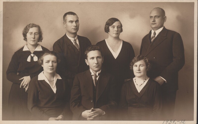 Foto. Pauline Elfriede Leps-Estam. Grupipilt.