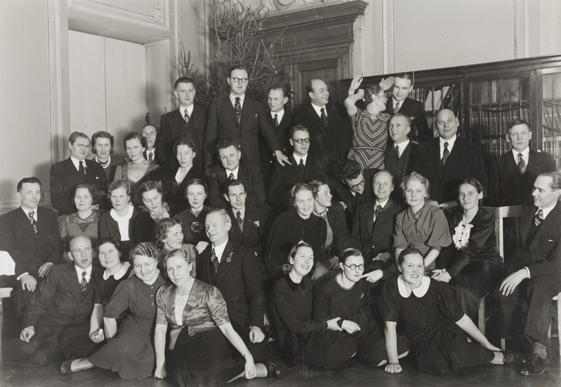 ERM-i pere ühisel jõulupeol 1938. aastal Aia tänava majas (hiljem RiKiMu).