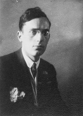 Olev Reinthal  similar photo