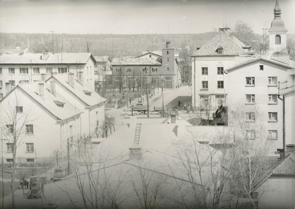 Foto.Võru kesklinn, Tartu ja Lenini tänavate ristmik 1975.a.