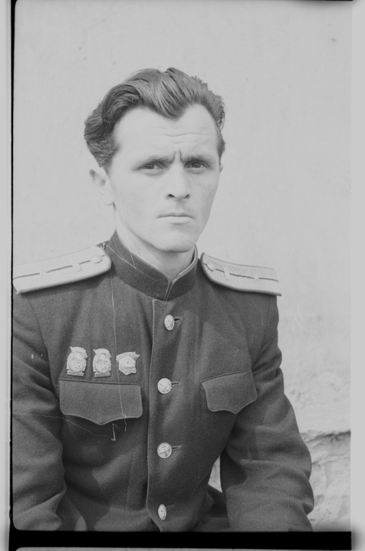 Kom-noorte veduribrigaadi vanem-vedurijuht Aleksei Ignatjev