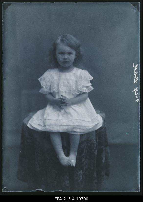 Väike tüdruk, (foto tellija Lohk).