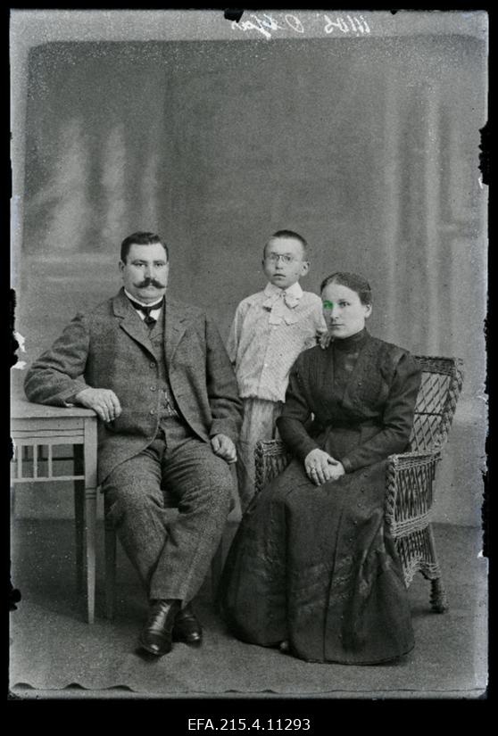 Perekond Oissar.