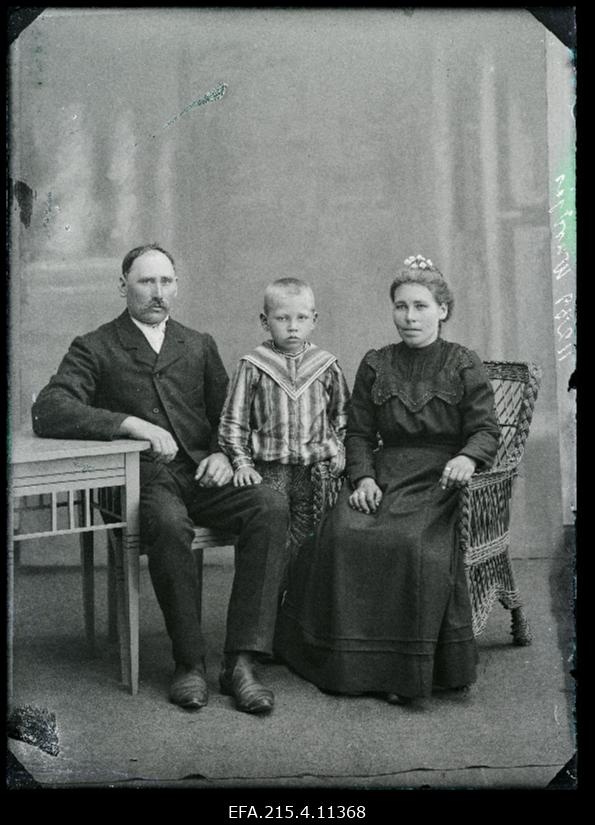 Perekond Wardjas (Vardjas).